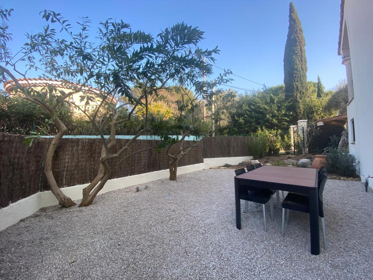 Superbe Appartement Au Coeur Du Cap D'Antibes Bagian luar foto